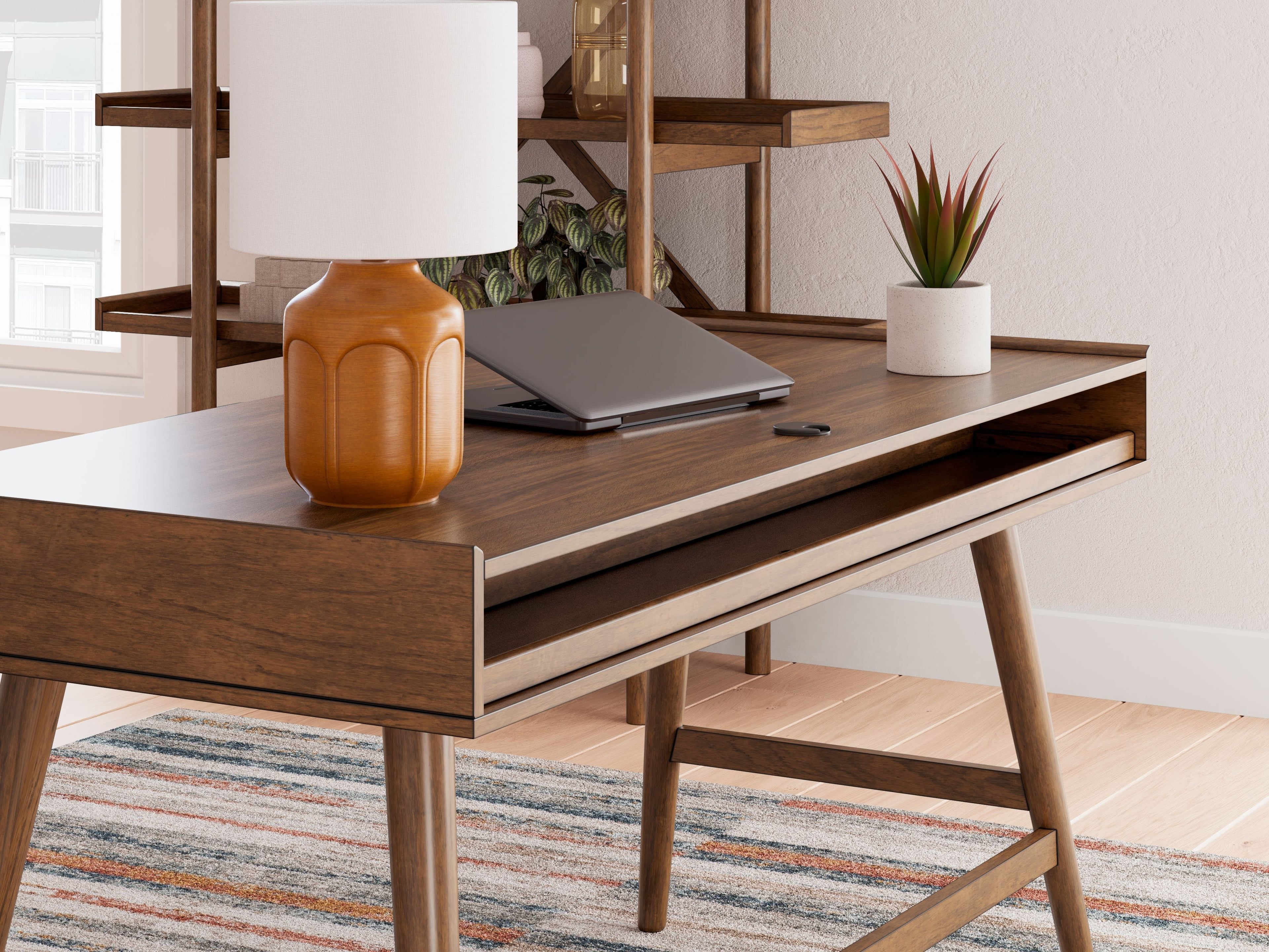 Lyncott - Brown - Bureau à domicile