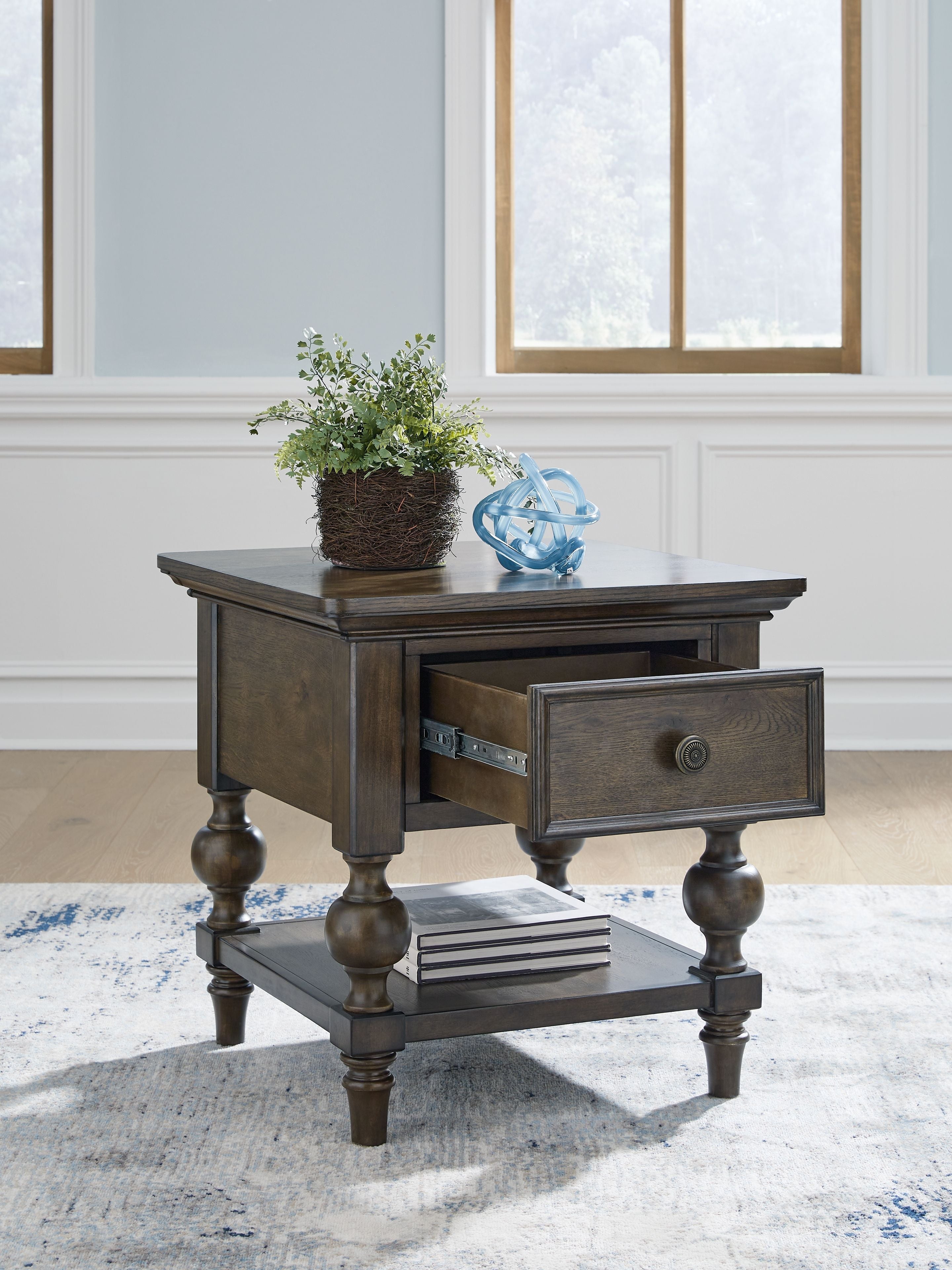 Veramond - Brun foncé - Table d'appoint carrée