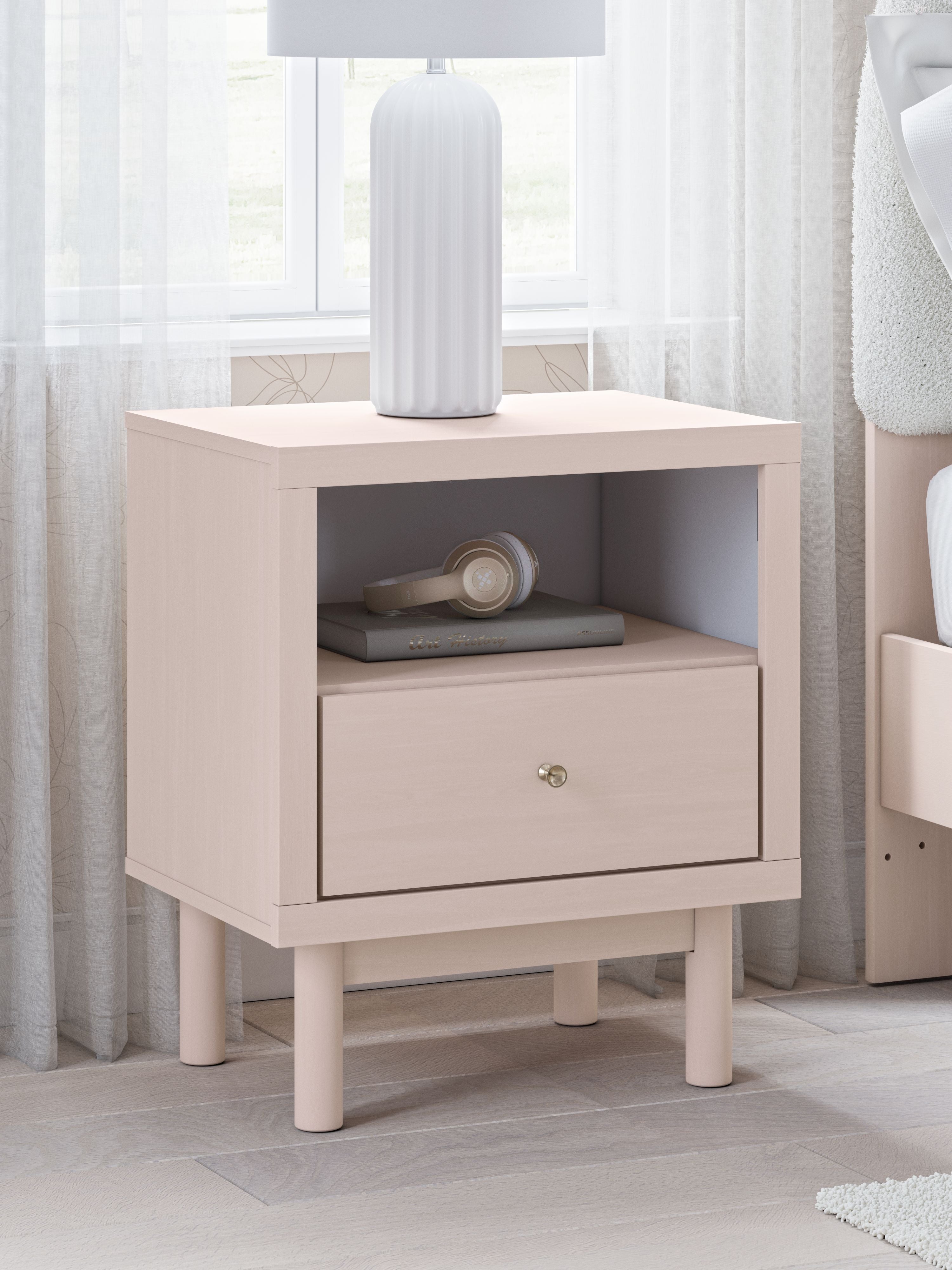 Wistenpine - Blush - Table de chevet à un tiroir