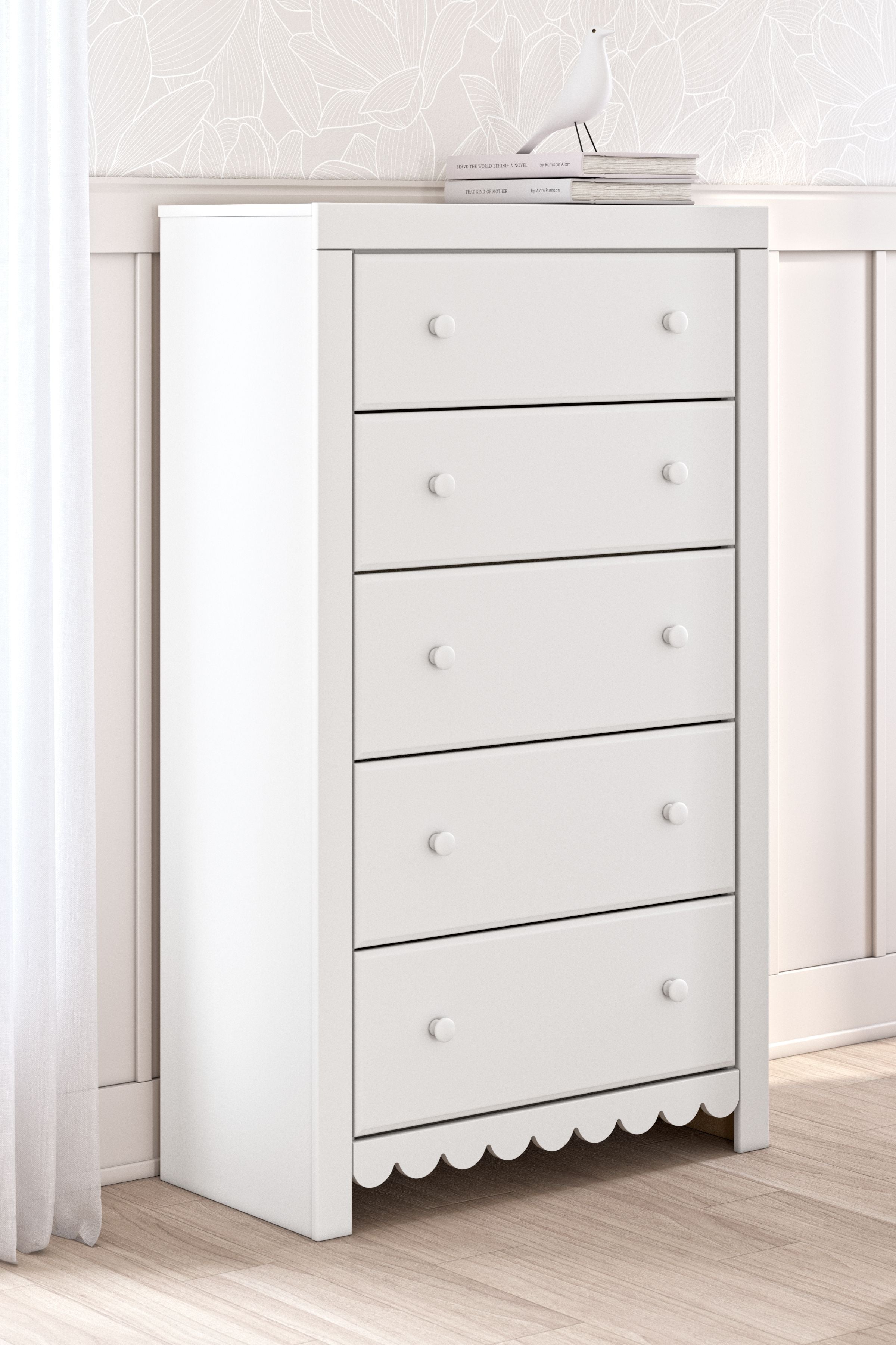 Mollviney - Blanc - Commode à cinq tiroirs