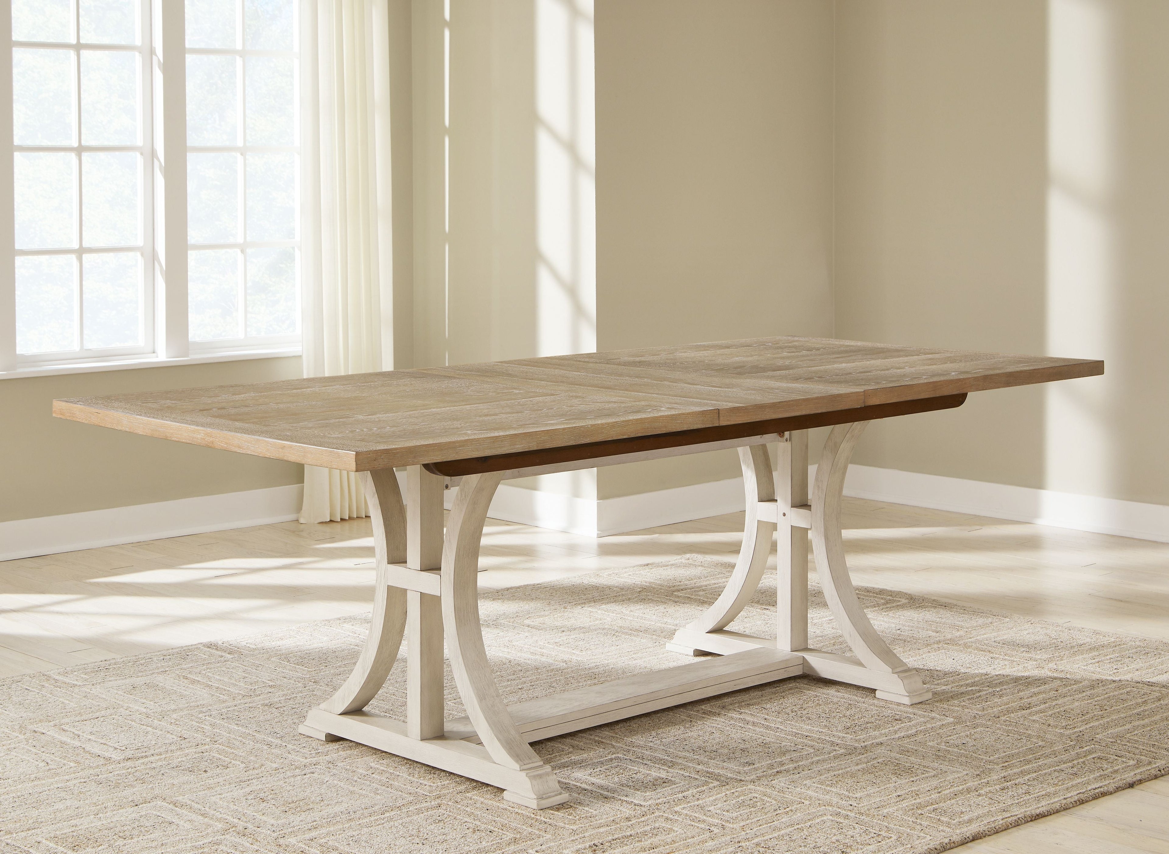 Shaybrock - Table à rallonge rectangulaire de salle à manger blanc antique / marron