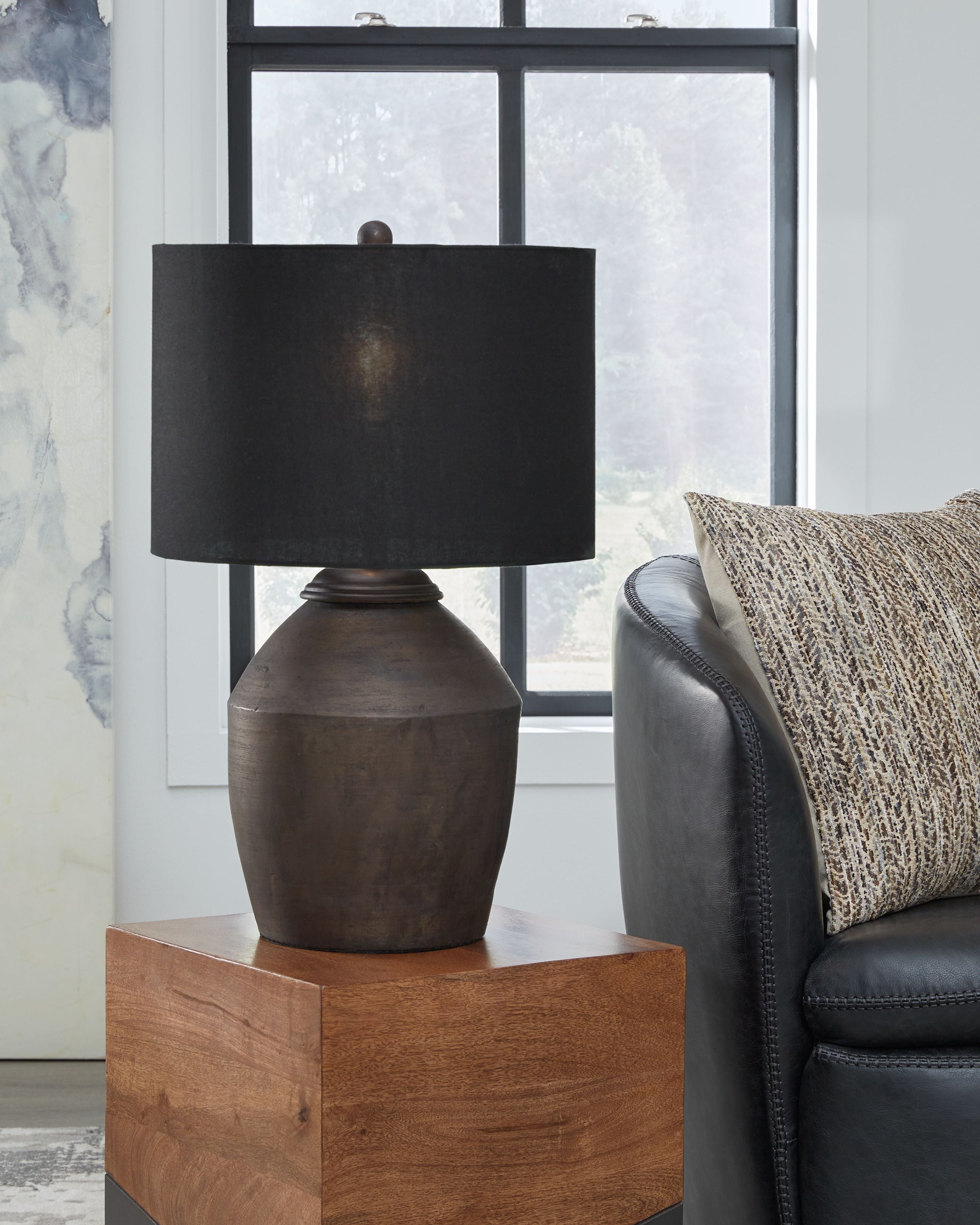 Naareman - Lampe de table en terre cuite noir métallisé